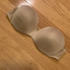 Maidenform Cream strapless bra